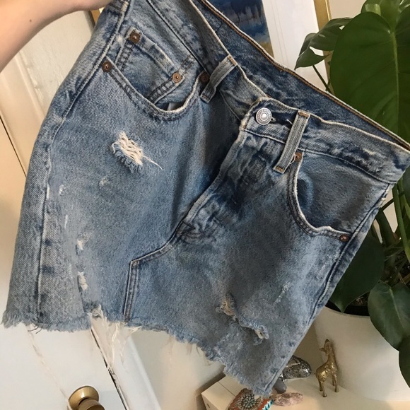 Levi’s mini denim skirt - Picture 1 of 1